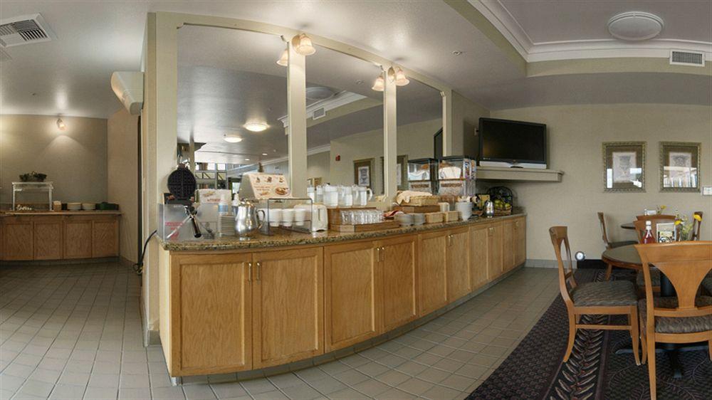 Hawthorn Suites By Wyndham Livermore Bagian luar foto
