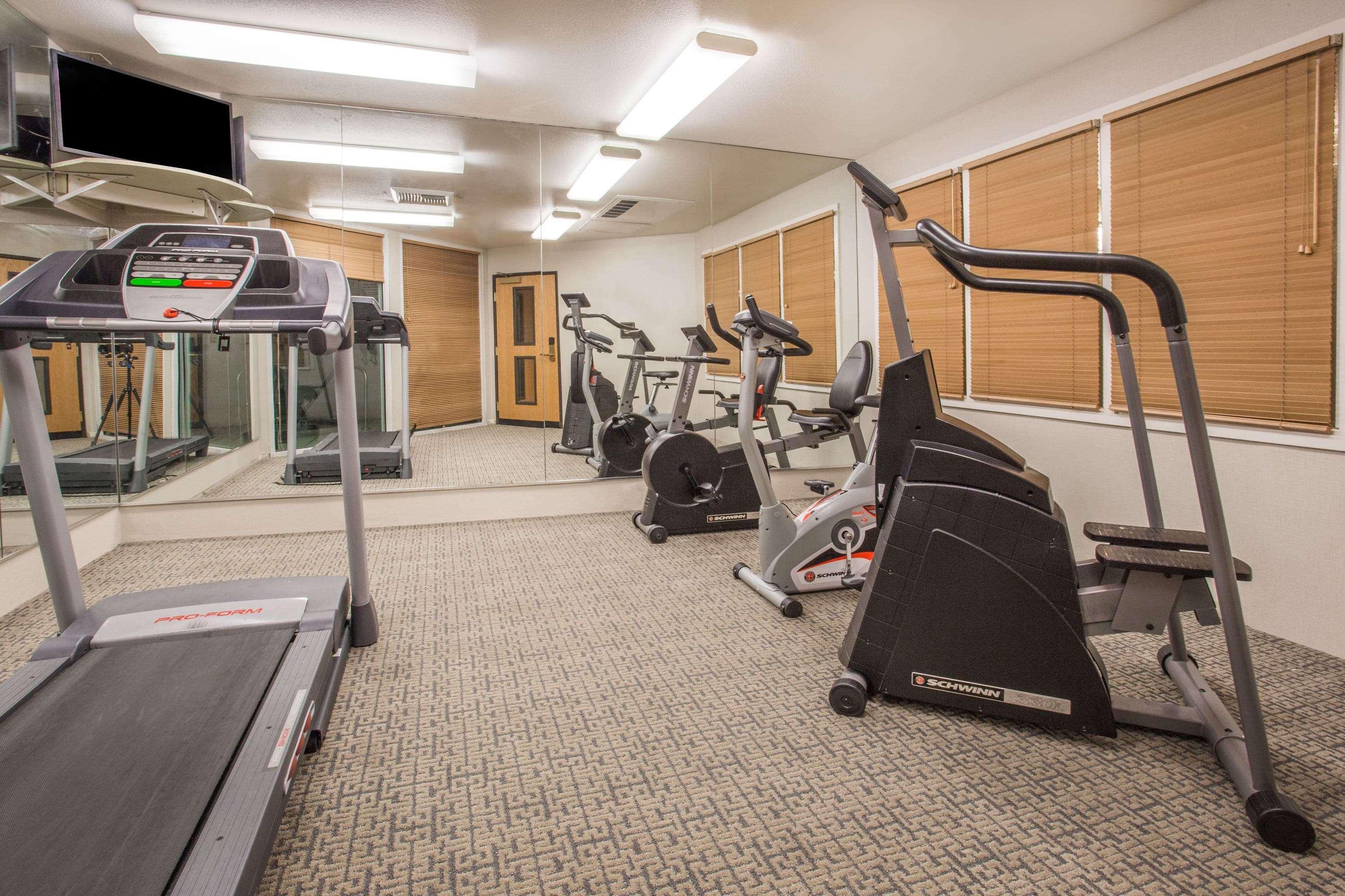 Hawthorn Suites By Wyndham Livermore Bagian luar foto