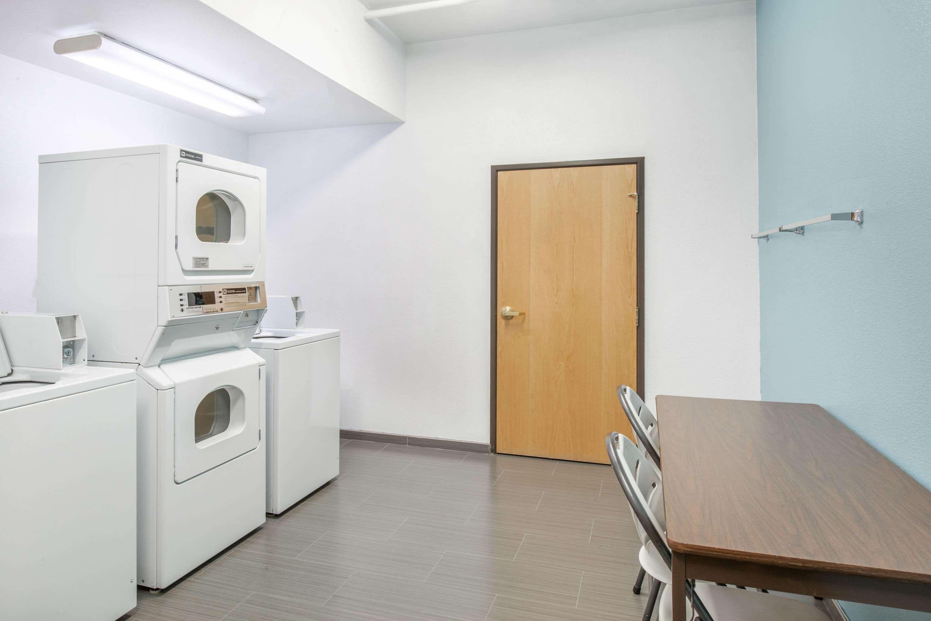 Hawthorn Suites By Wyndham Livermore Bagian luar foto